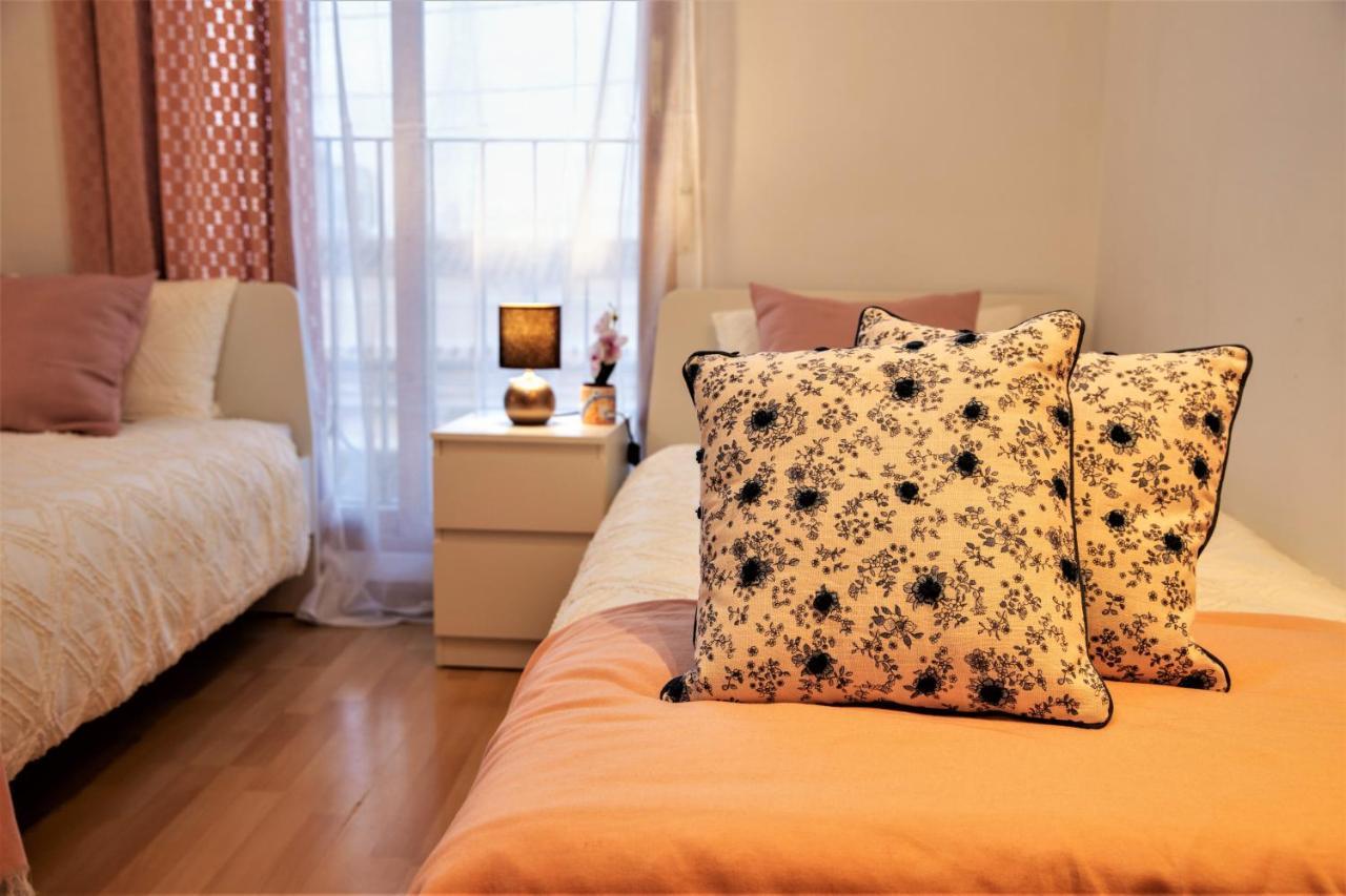 Penthouse Duplex In A 4 Floors Spanish House -8 Min To Center By Metro バレンシア エクステリア 写真
