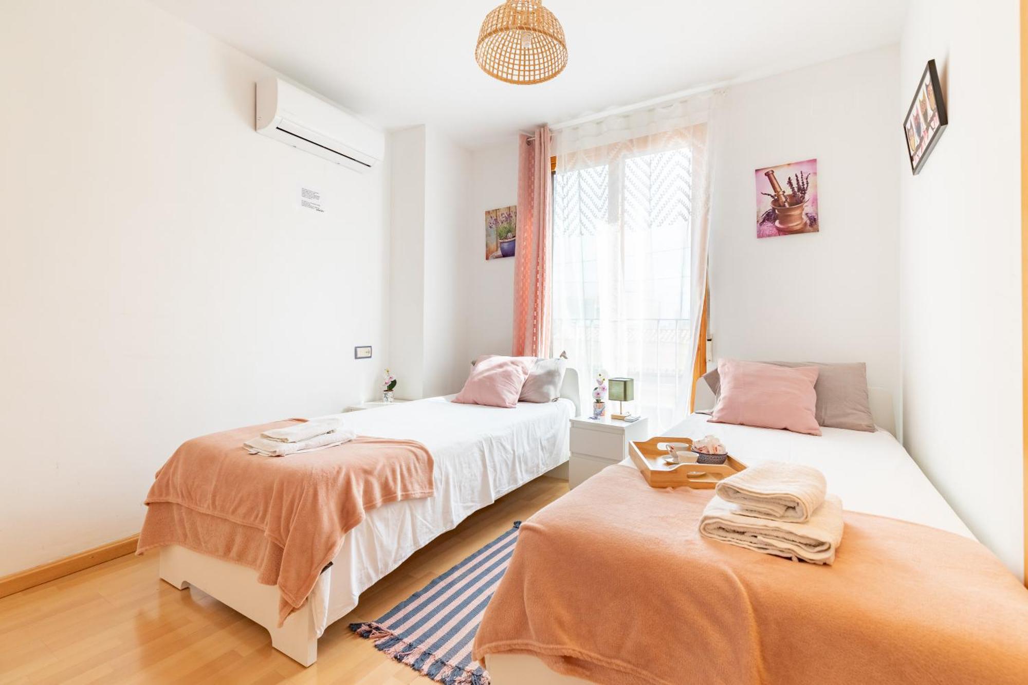 Penthouse Duplex In A 4 Floors Spanish House -8 Min To Center By Metro バレンシア エクステリア 写真